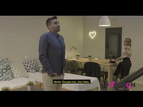 ❤️ PORNBCN 4K Mwanamke mmoja aliyekomaa na matiti makubwa anataka kunyofolewa mkundu kijana gigolo mwenye dick kubwa blowjob amortist kazi ngumu ya mikono kazi ya mbwa style pussy lick orgasm French subtitles ❤️  ❤